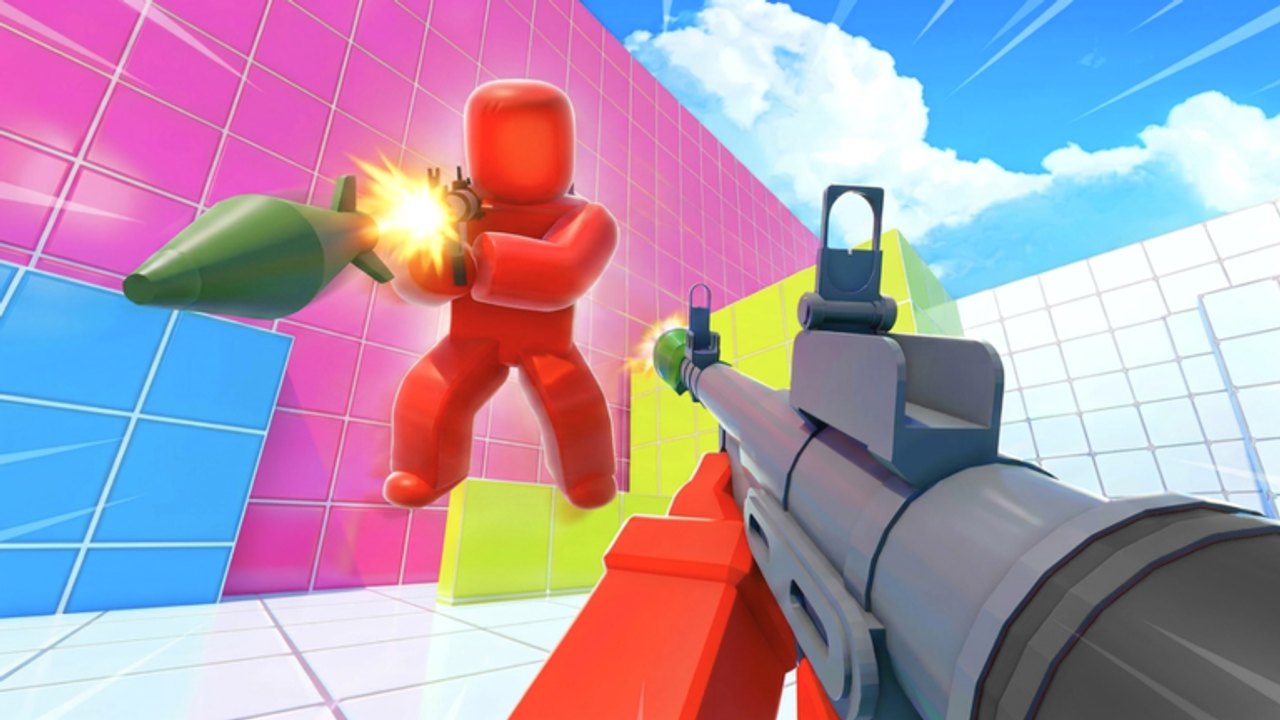 Rocket Rumble free-for-all fight against a red opponent in a colourful tiled map